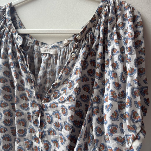 Doen June Top in Sea Salt Bedford Paisley - Picture 2 of 4